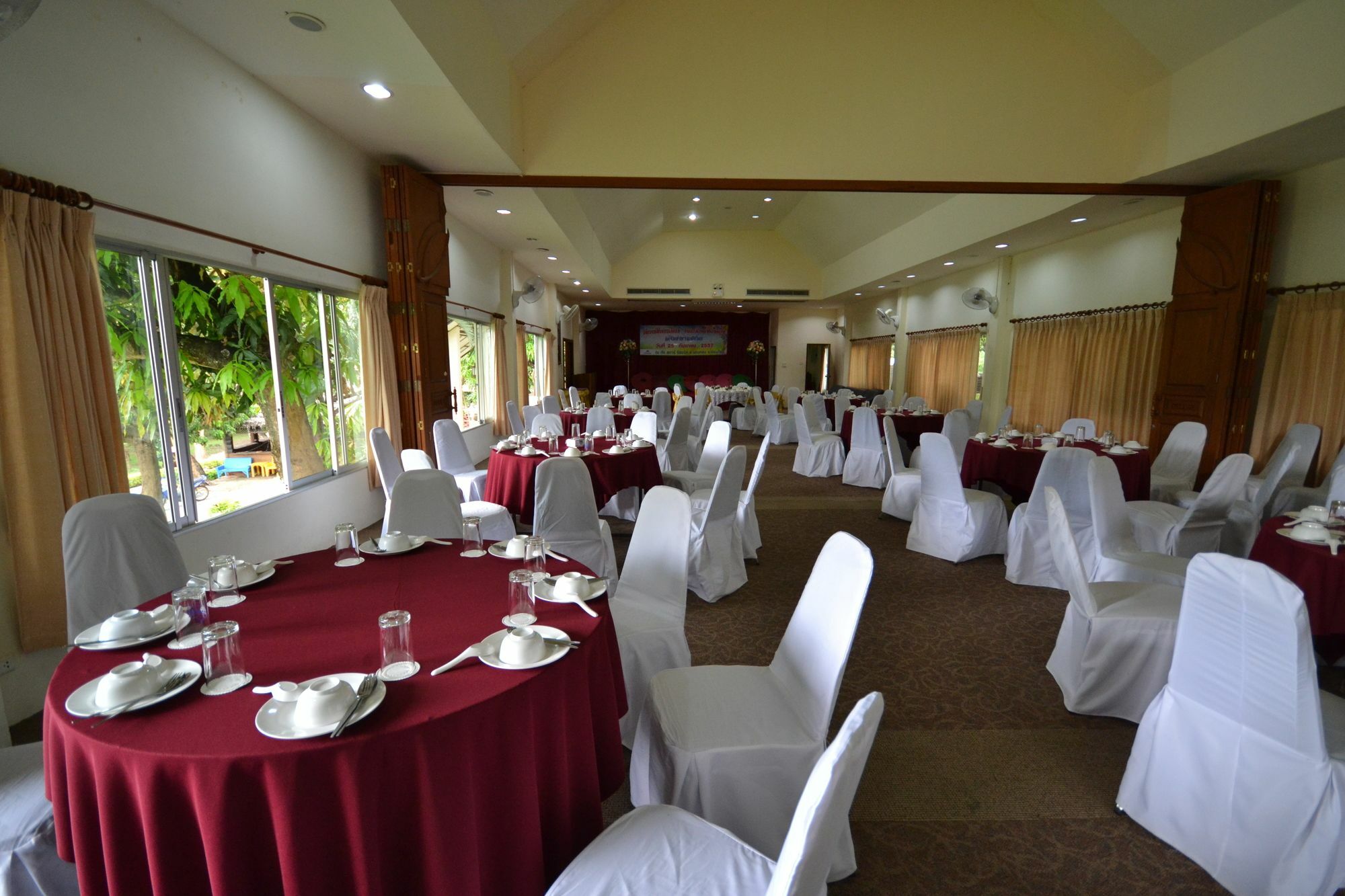 Touch Star Resort - Doi Inthanon Чом Тхонг Экстерьер фото